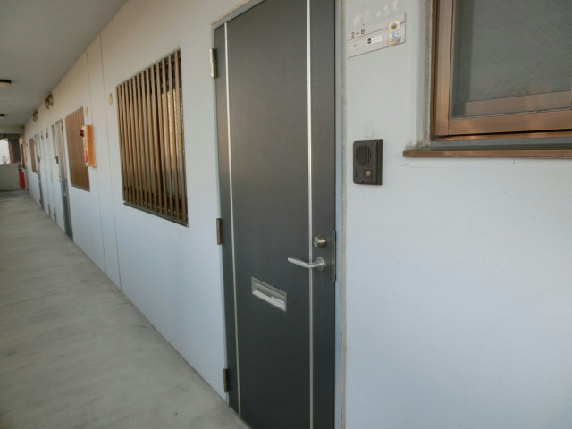 キヨミズキャンパス 玄関