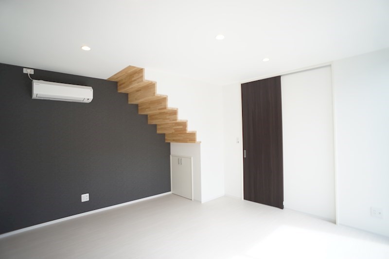 ロイヤルシティ和田 リビング