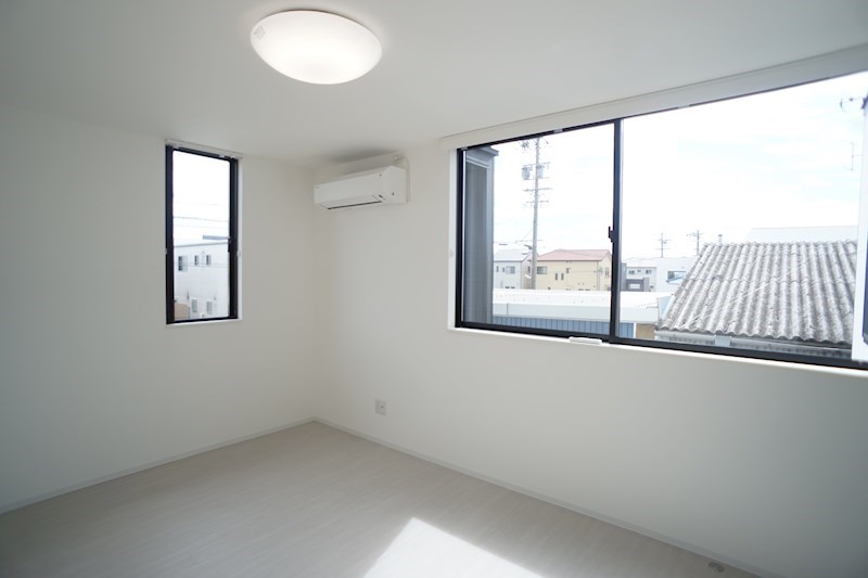 ロイヤルシティ和田 ベッドルーム