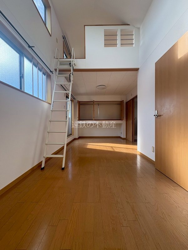 ウェルネス高丘 リビング