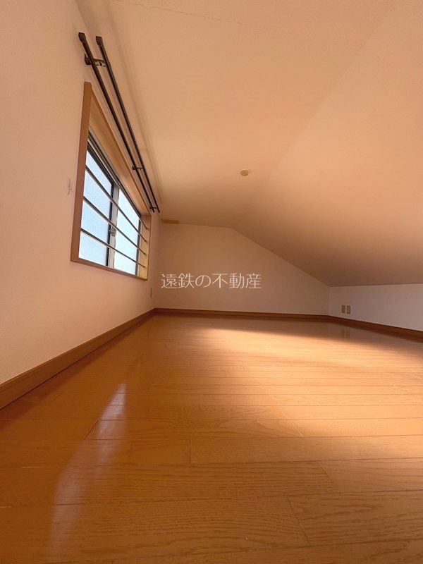 ウェルネス高丘 ベッドルーム