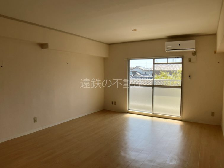 第一マンション佐々 リビング