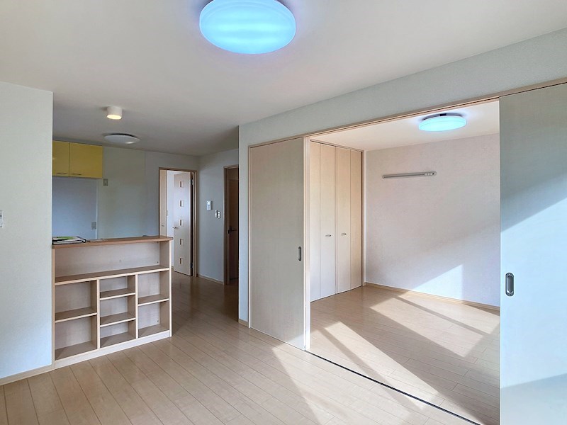 サンプレイスC リビング