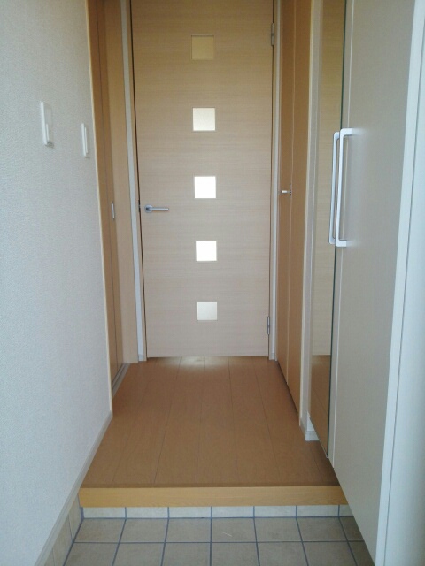 Ｓｈａｎｃｅ　（シャンス） 玄関