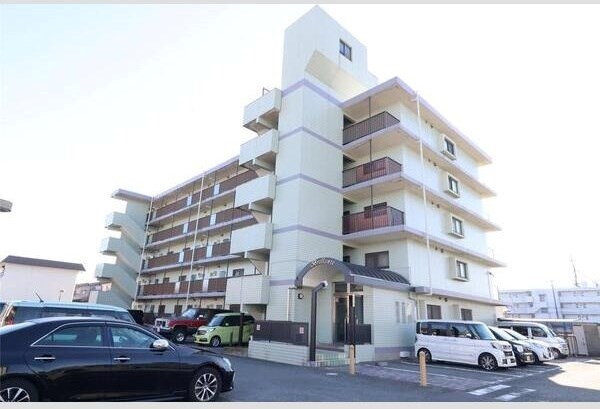 マンションブリッランテ 駐車場