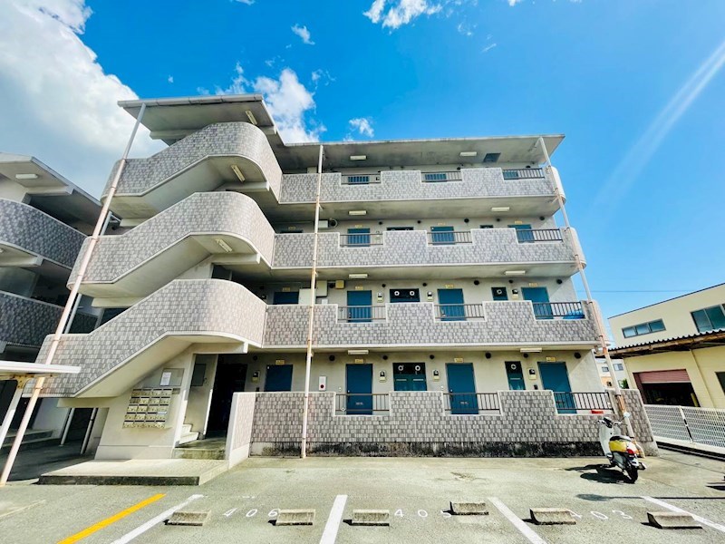 ラピスリーオ 405号室 外観