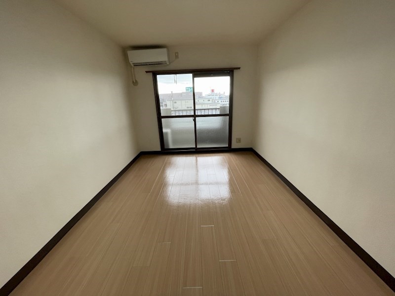 ラピスリーオ リビング