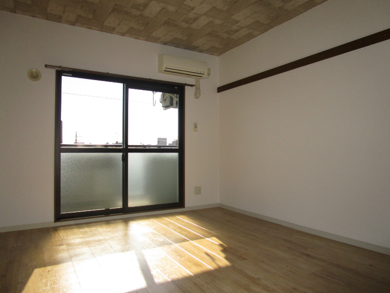 クランマーク リビング