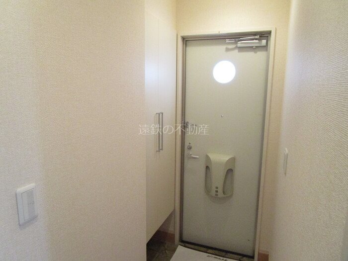 レセンテ　B 玄関