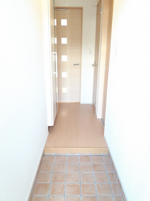 ニューメゾン　アルファー 玄関