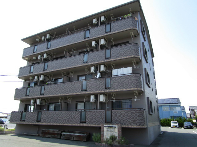 ベルアンジュール 202号室 外観