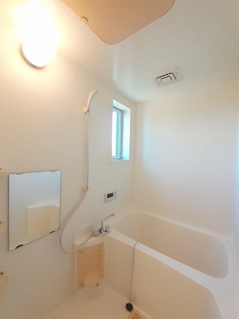 メゾン・オー　スリー 風呂画像