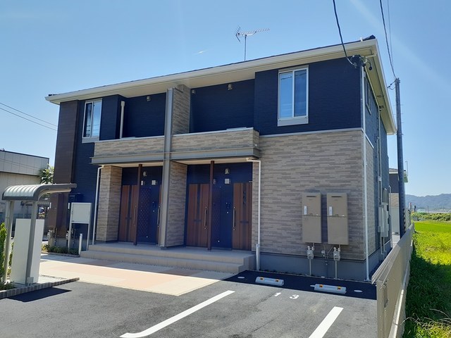 ワイ・グランディールⅠ 101号室 外観