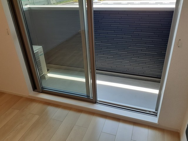 ワイ・グランディールⅠ ベランダ