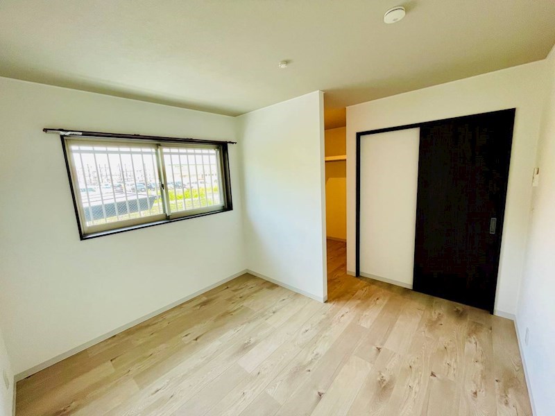 トップアイルⅢ ベッドルーム