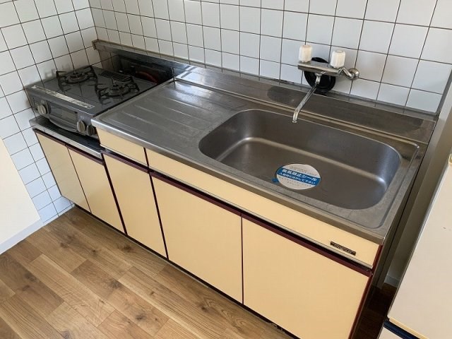 BeeTop幸 キッチン