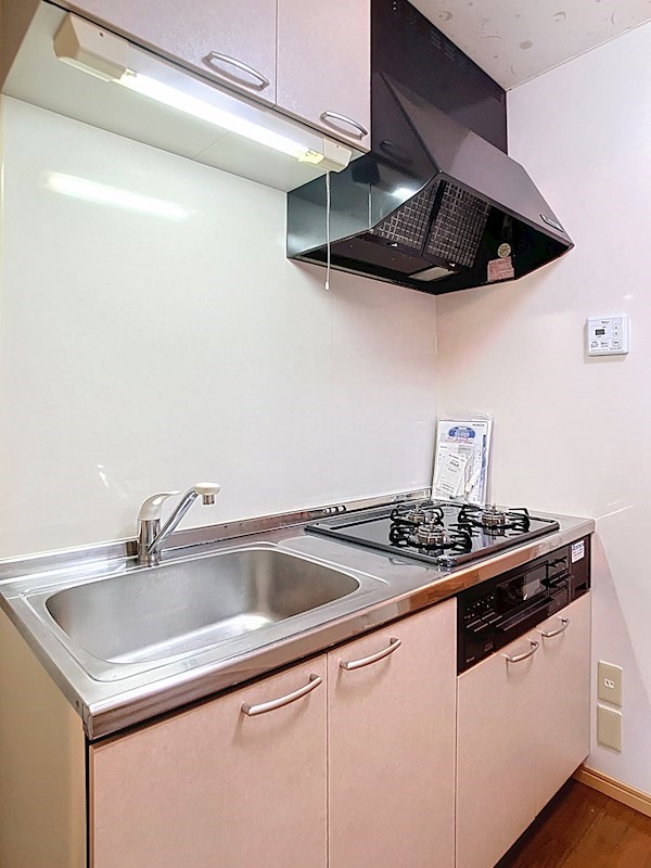 ラ･ソーティム･ドゥ･プリムベル キッチン