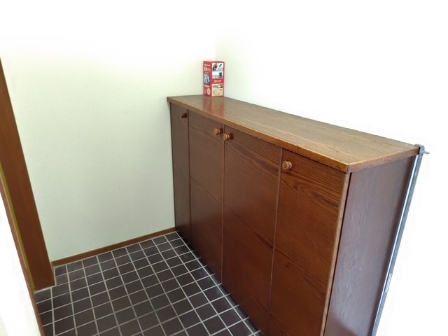 佐鳴湖パークタウン６号棟 玄関