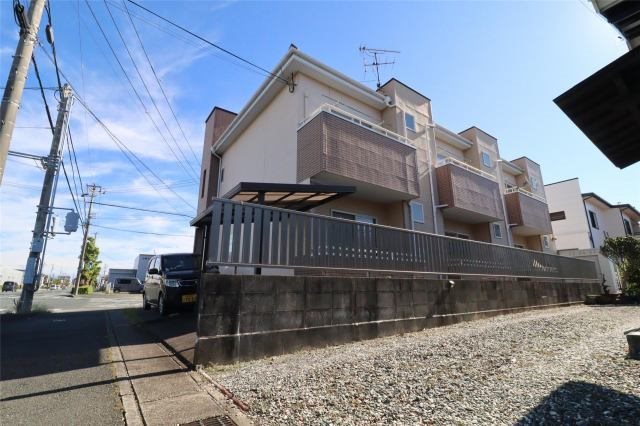 ドミールM E号室 外観