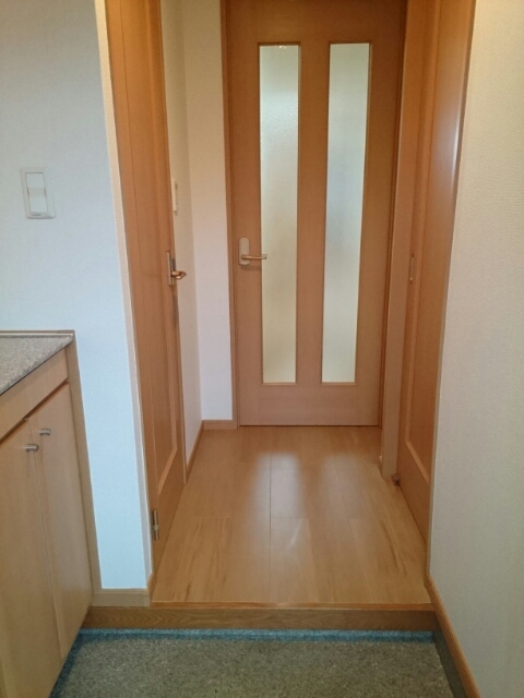 メゾン・ド・エクセレンスⅡ 玄関