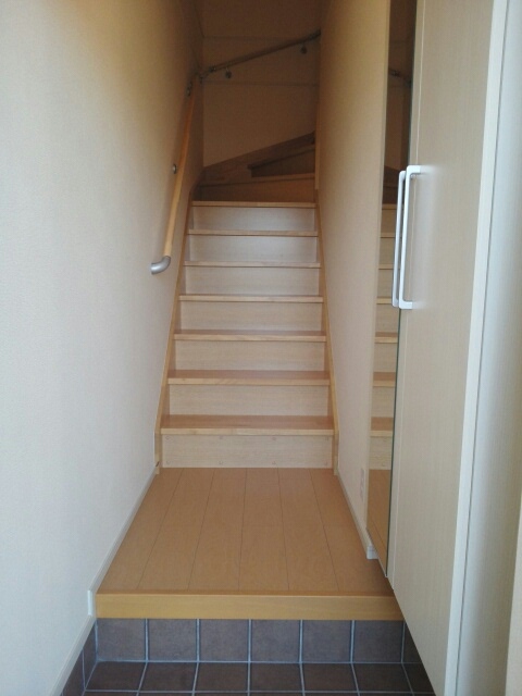 メゾン　ド　松 玄関