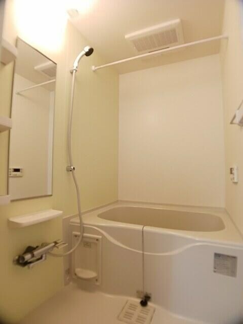 ラティア 風呂画像