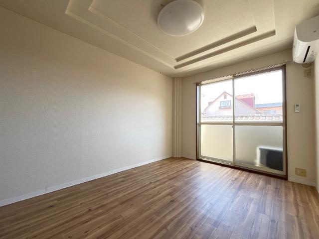 ハイツホウジョウ ベッドルーム