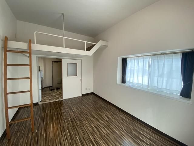 コナビック西塚Ⅱ リビング