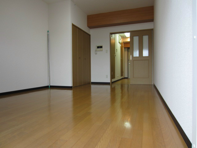 アルテッツア紺屋町 リビング