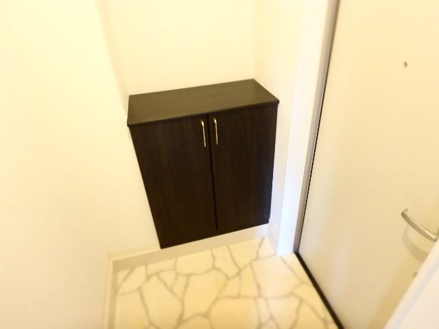 レフィーズ 玄関