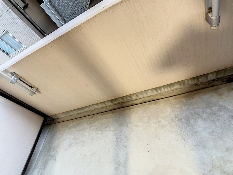 エストメンツ中央 ベランダ