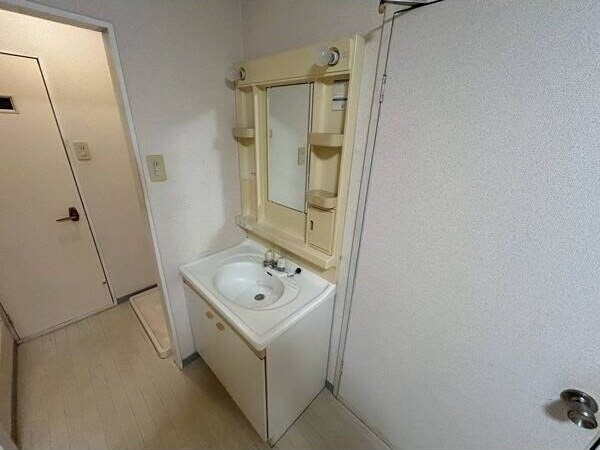 グランドヒルズ 洗面所