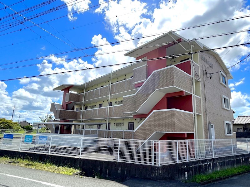 ベル・ブライト 207号室 外観