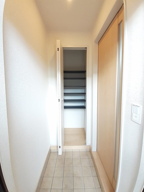 プリムラ・カーサ 玄関