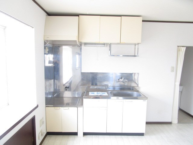 フォーレ三和Ｂ キッチン