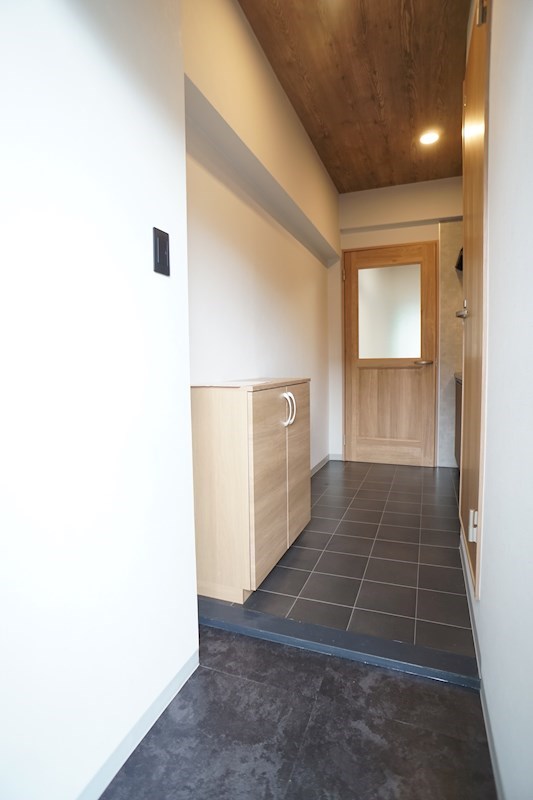 サンリバーハイツ 玄関