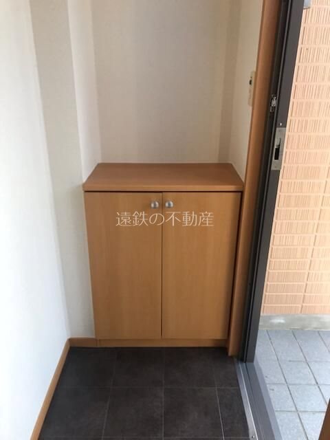 フェリーチェＡ 玄関