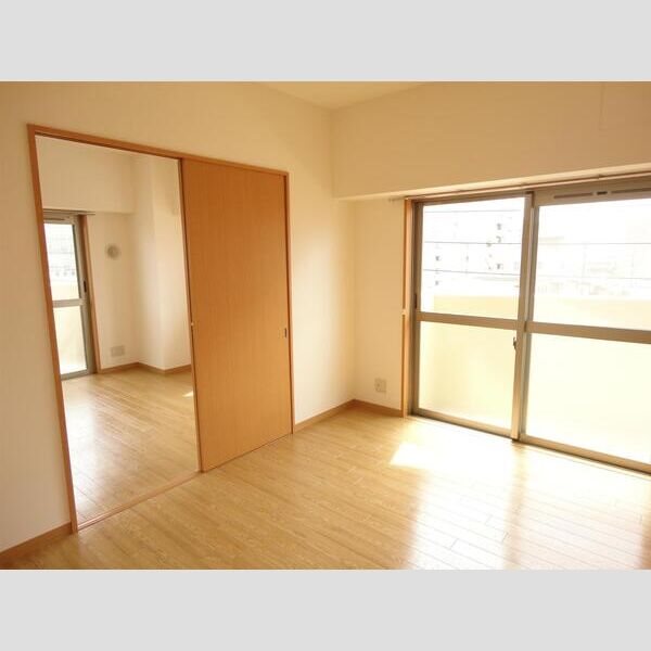 ロイヤルステージ ベッドルーム