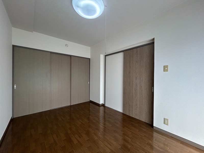 エクレールB その他25