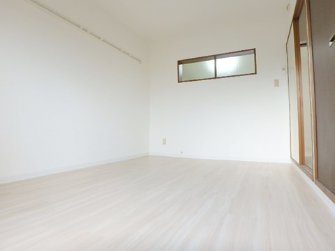 ヴェルドミール その他9