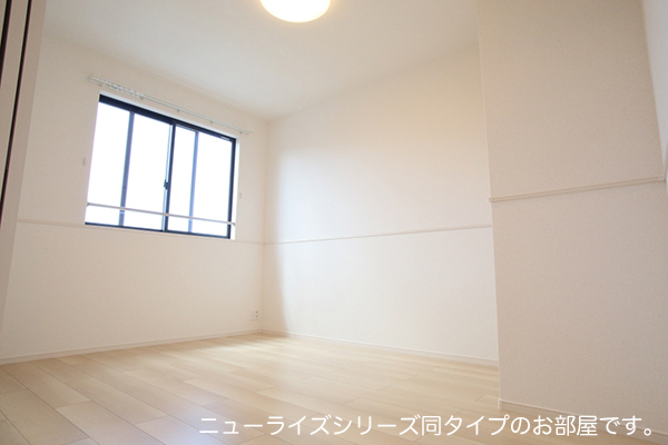 サンフラワー ベッドルーム