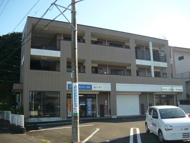 サンブラン 302号室 外観