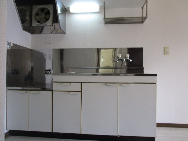 ブルージュ中村 キッチン