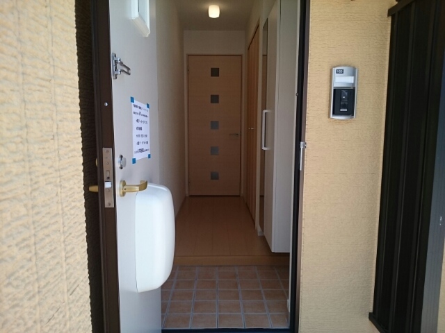 メイプル・アイ 玄関