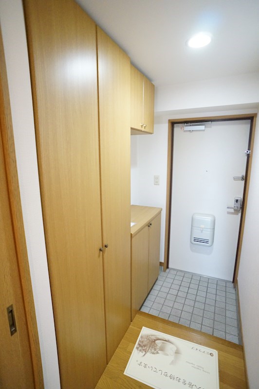 フェリス南平 玄関