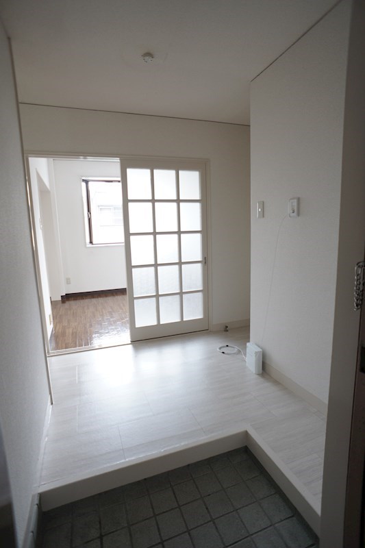 佐鳴台クローバービル 玄関