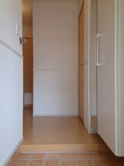 クオーレＫＴ 玄関