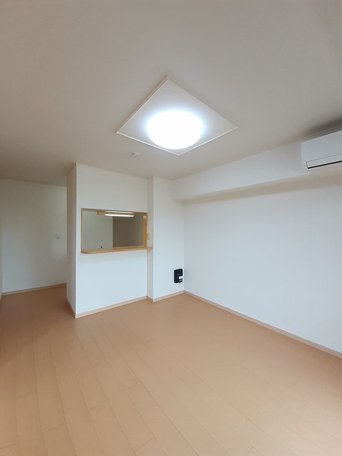 クロシェットⅡ リビング