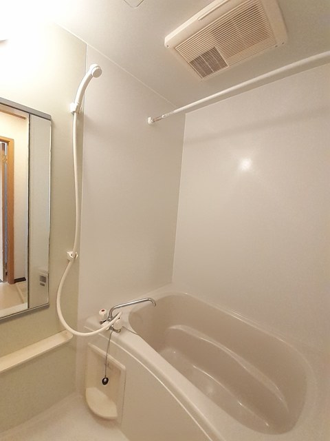 ステージ・リフティ 風呂画像