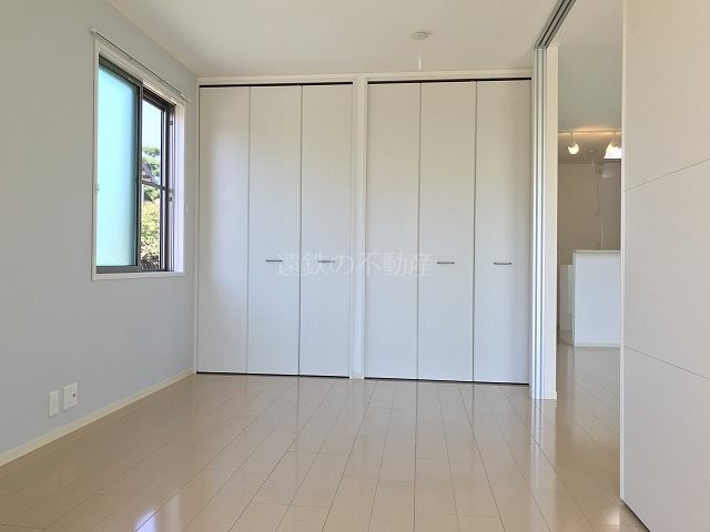 イーストメゾン ベッドルーム